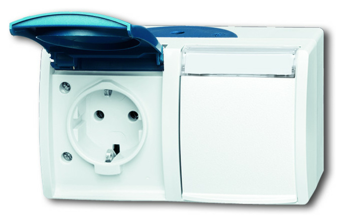 20/2 EWN-53 Doppelsteckdose waager./Namenssc