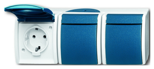 2300/3 EW-54 Dreifachsteckdose waagerecht