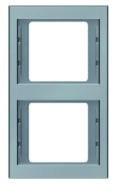 13337004 Rahmen 3fach senkr. K.5 Edelst