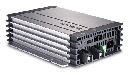 Dometic Ladegerät PerfectCharge 15 Ampère / 12 Volt, 40 ? 170 Ah