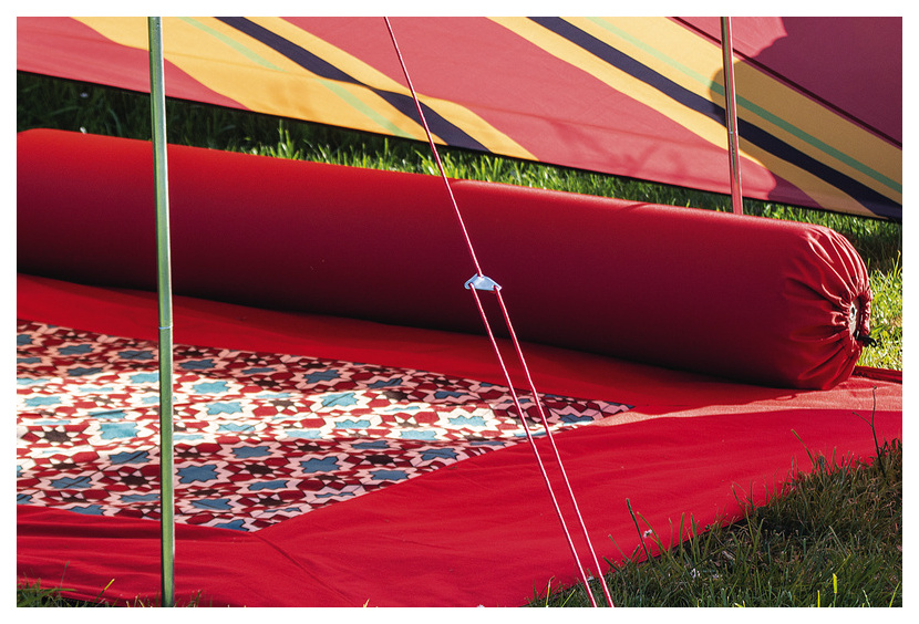 BENT "XL Lounger" rot.