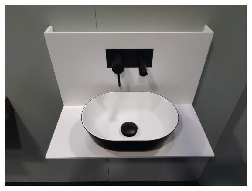 Ovales Waschbecken aus Oritech
