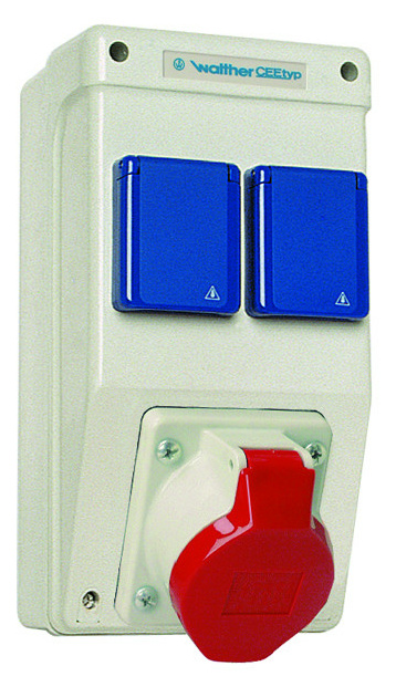 6570105 Kunststoff-Steckdosenkombination